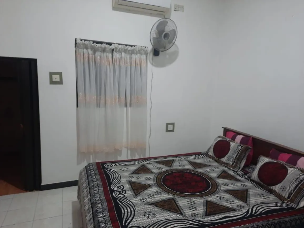 Ayon Beach Villa Negombo Pensión